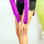 Runner suffering with knee pain